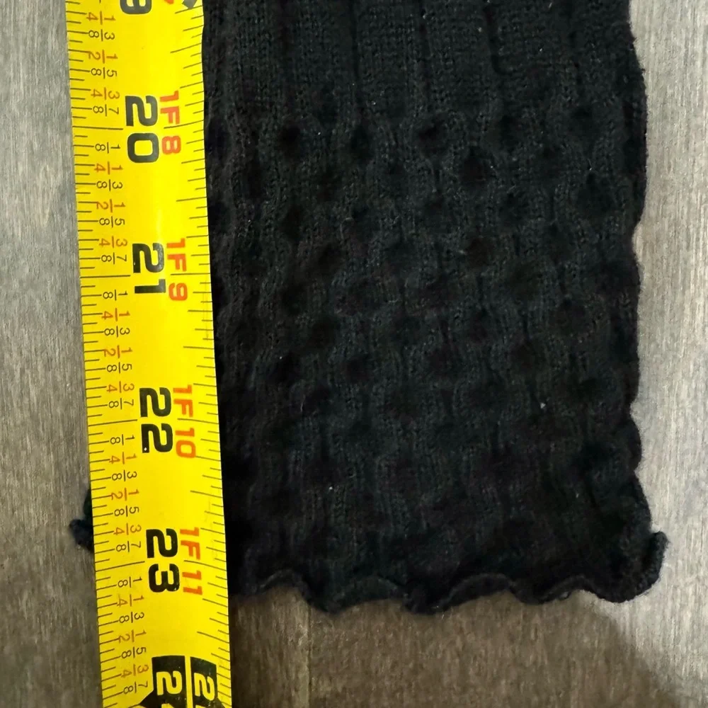 Caslon Black Ribbed Turtleneck Waffle Hem Sweater Size MP - Picture 13 of 13
